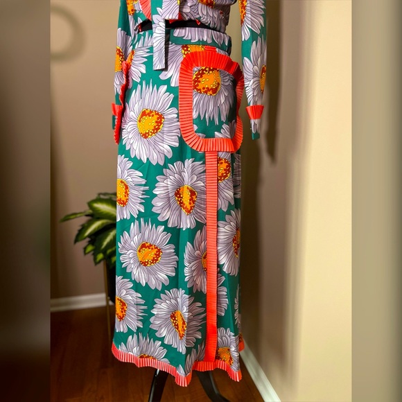 Sunflower Skirt Set - Picture 5 of 11